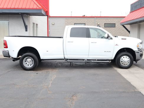 Used 2021 RAM 3500 Laramie AWD/4WD image 3