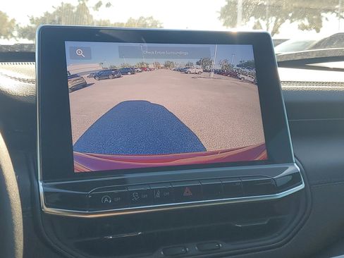 New 2026 Jeep Compass Latitude image 16