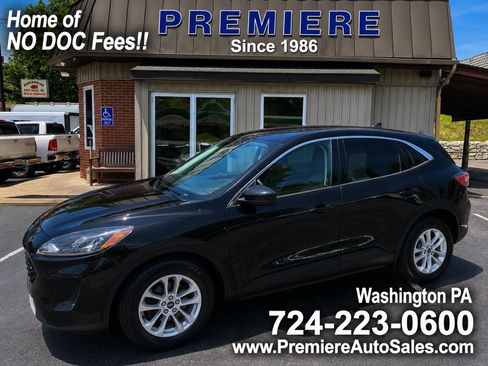 Used 2021 Ford Escape SE FWD image 1