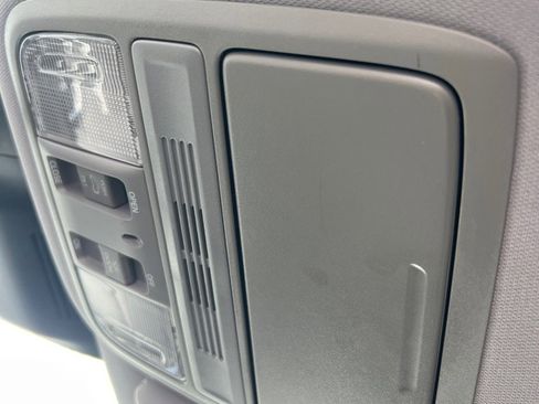 Used 2018 Honda CR-V EX image 36