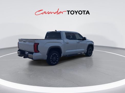 Used 2024 Toyota Tundra Limited w/ Power Package AWD/4WD image 8