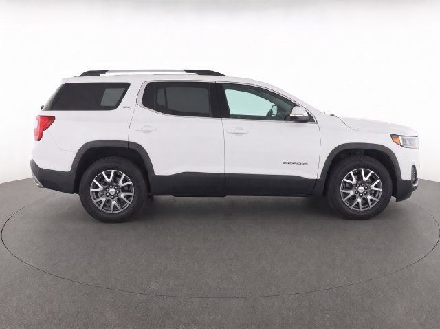Used 2023 GMC Acadia SLT FWD image 3