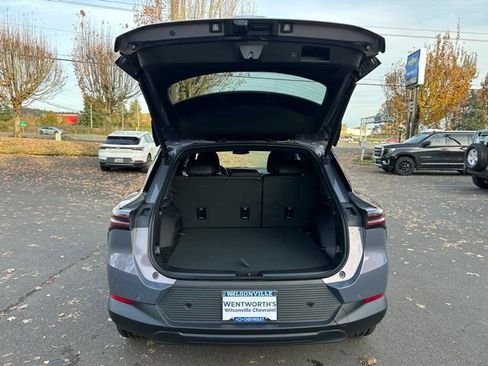 New 2026 Chevrolet Equinox EV LT AWD/4WD image 7