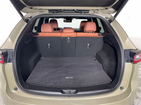 Certified 2025 MAZDA CX-5 Carbon Edition image 18