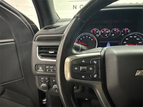 Used 2021 Chevrolet Tahoe Z71 w/ Z71 Signature Package image 14