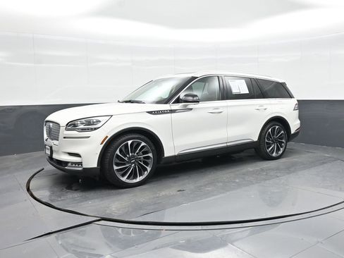 Used 2020 Lincoln Aviator Reserve w/ Equipment Group 202A image 20