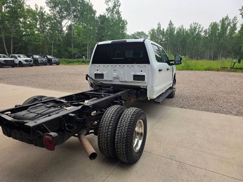 Used 2024 Ford F350 XL w/ XL Chrome Package AWD/4WD image 7