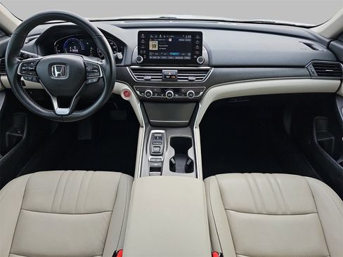 Used 2022 Honda Accord EX-L image 9
