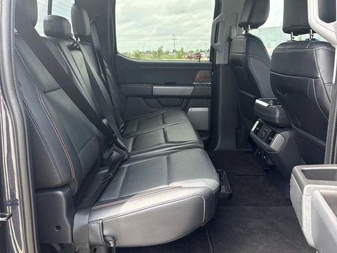 Used 2021 Ford F150 Lariat w/ Equipment Group 502A High AWD/4WD image 17