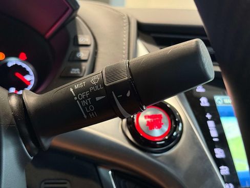 Used 2020 Acura NSX AWD/4WD image 19