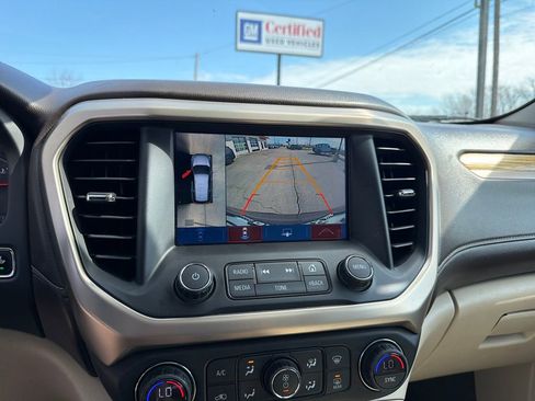 Used 2017 GMC Acadia Denali w/ Technology Package AWD/4WD image 20