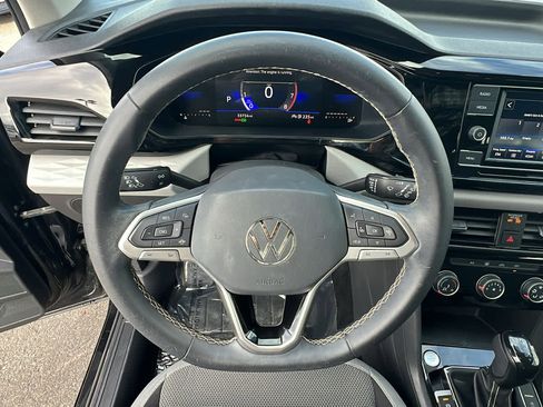 Certified 2023 Volkswagen Taos S image 18