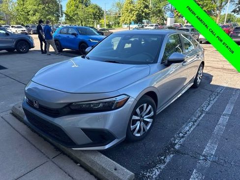Used 2023 Honda Civic LX image 1