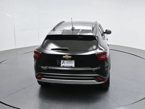 Used 2025 Chevrolet Trax LT FWD image 55