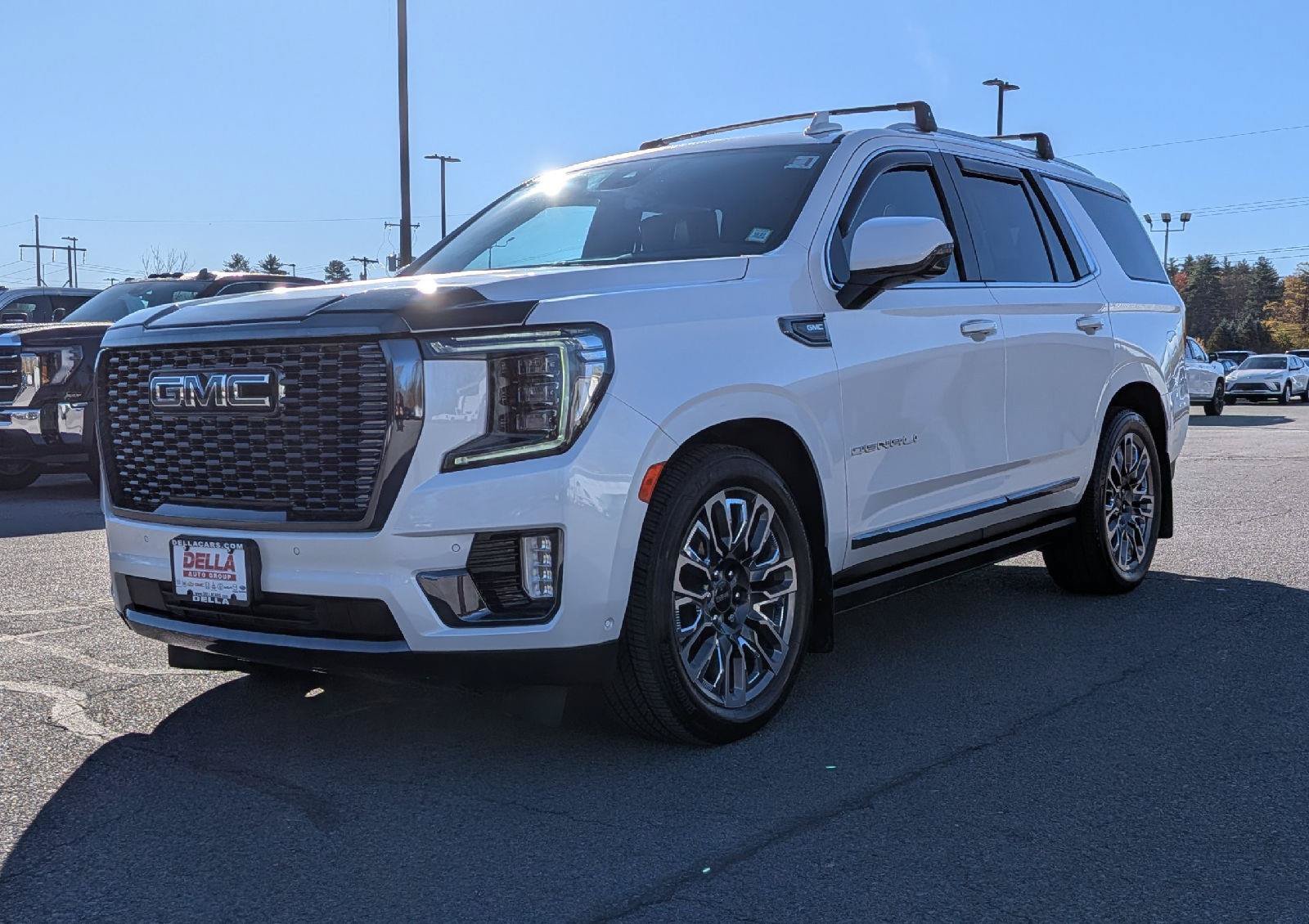 Certified 2023 GMC Yukon Denali Ultimate AWD/4WD image 3