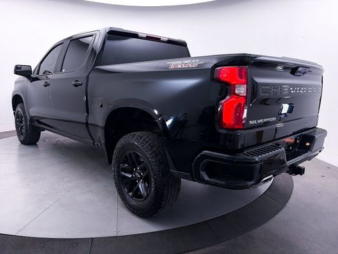Used 2023 Chevrolet Silverado 1500 LT Trail Boss AWD/4WD image 9