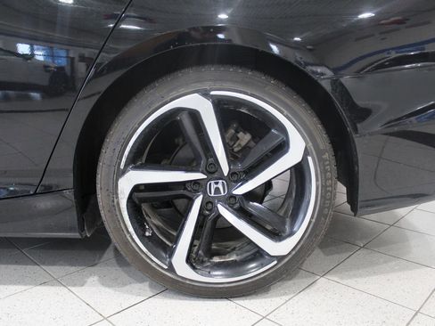 Certified 2022 Honda Accord Sport image 42