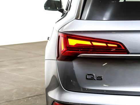 Used 2023 Audi Q5 e Premium Plus w/ Premium Plus Package image 15
