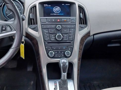 Used 2015 Buick Verano Convenience FWD image 28