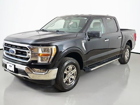 Used 2022 Ford F150 XLT w/ XTR Package AWD/4WD image 7