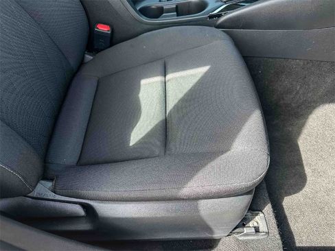 Used 2024 Toyota Corolla LE image 23