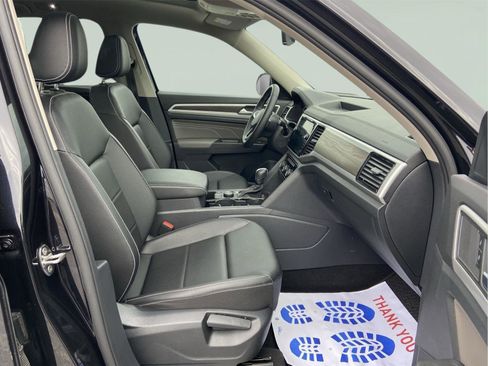 Used 2023 Volkswagen Atlas SE w/ Panoramic Sunroof Package image 21