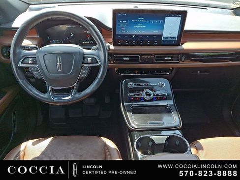 Certified 2023 Lincoln Nautilus Reserve AWD/4WD image 11