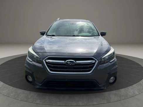Used 2018 Subaru Outback 2.5i Premium AWD/4WD image 3