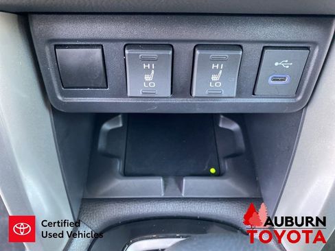 Certified 2025 Toyota Corolla Cross XLE w/ Convenience Package FWD image 43