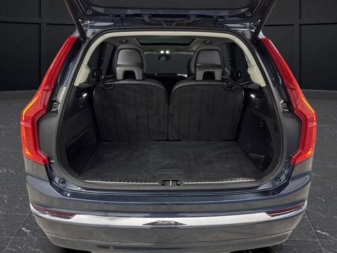 Used 2024 Volvo XC90 B5 Plus image 16