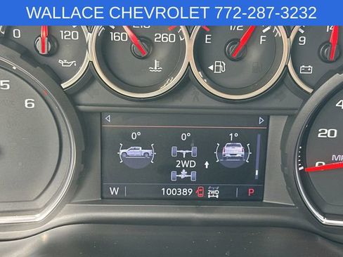 Used 2020 Chevrolet Silverado 1500 LT Trail Boss AWD/4WD image 27
