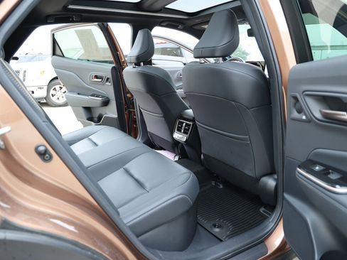 Used 2025 Toyota Crown Platinum image 42