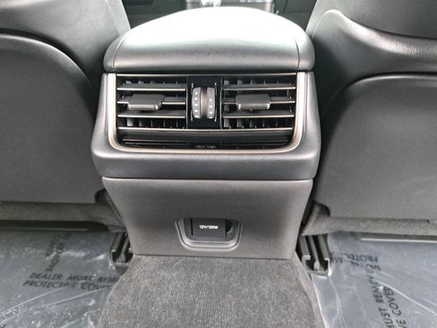 Used 2022 Lexus LS 500 w/ Interior Upgrade Package RWD image 12