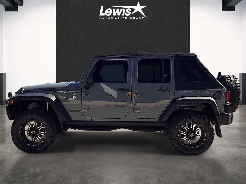 Used 2014 Jeep Wrangler Unlimited Rubicon w/ Connectivity Group AWD/4WD image 2