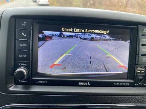 Used 2017 Dodge Grand Caravan SE w/ Power Window Group image 18