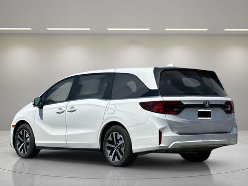 New 2026 Honda Odyssey EX-L image 3