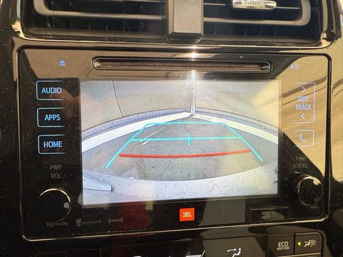Used 2017 Toyota Prius Four w/ Advanced Technology Package FWD image 28
