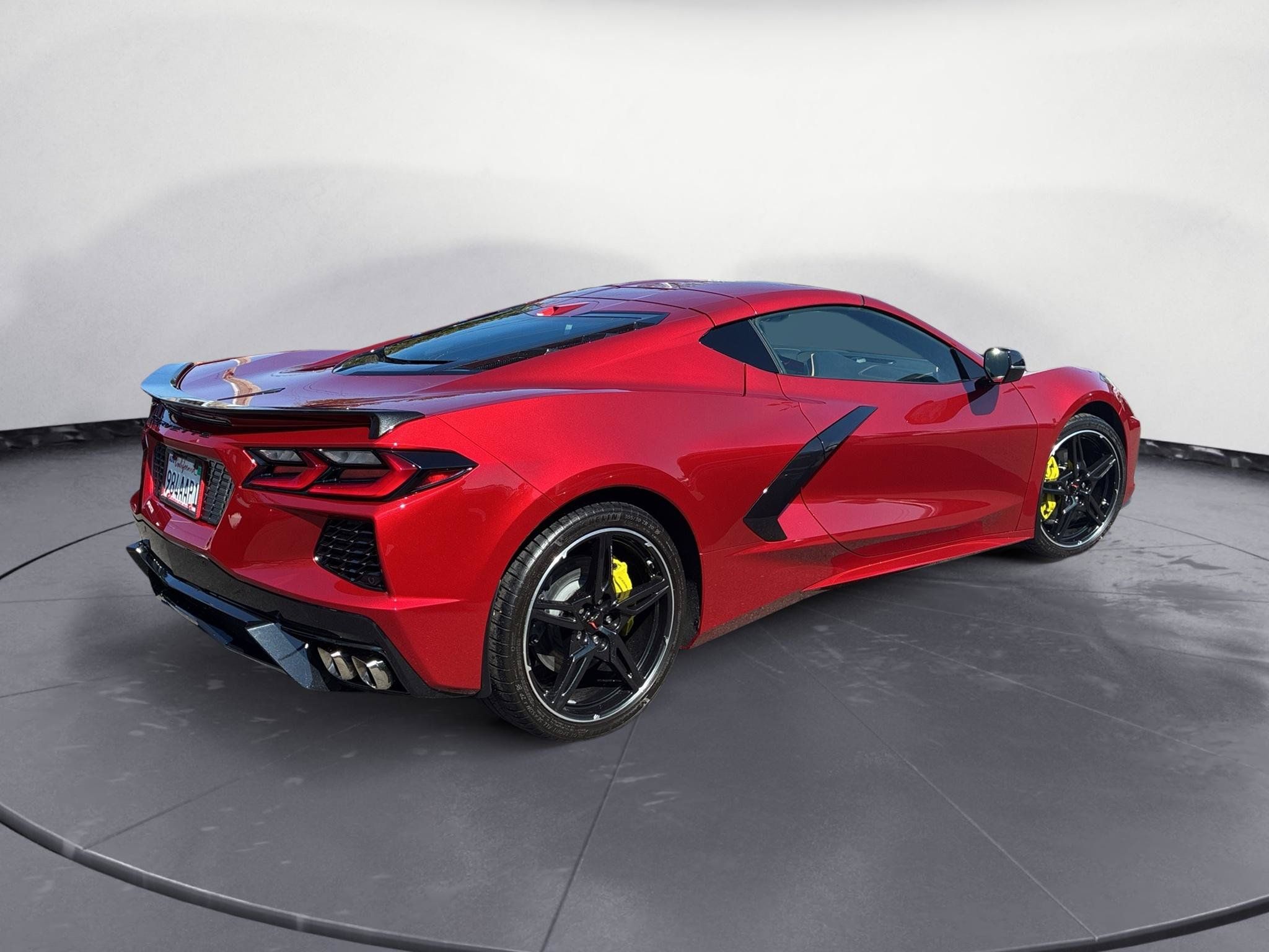 Used 2023 Chevrolet Corvette Stingray Preferred Cpe w/ Stealth Interior Trim Package RWD image 4