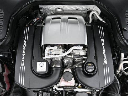 Used 2021 Mercedes-Benz GLC 63 AMG 4MATIC image 26