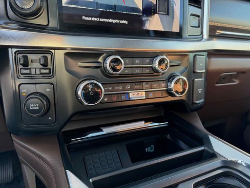 Certified 2024 Ford F350 King Ranch w/ Chrome Package image 24