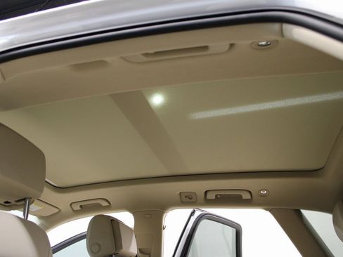 Used 2019 Audi Q5 2.0T Premium Plus w/ Premium Plus Package image 17