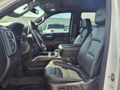 Used 2021 Chevrolet Silverado 1500 High Country RWD image 17