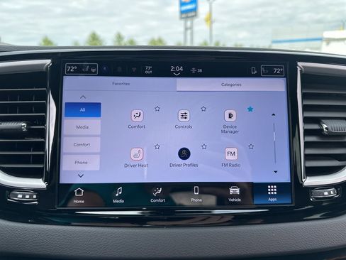 New 2026 Chrysler Voyager LX image 39