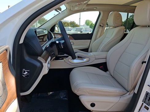 Certified 2026 Mercedes-Benz GLE 450 4MATIC image 13