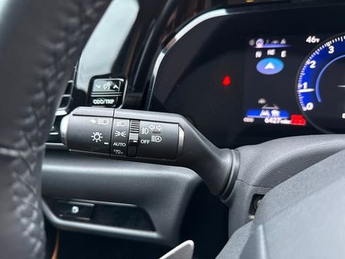 Used 2023 Lexus NX 250 AWD image 20