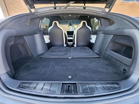 Used 2023 Tesla Model X image 75