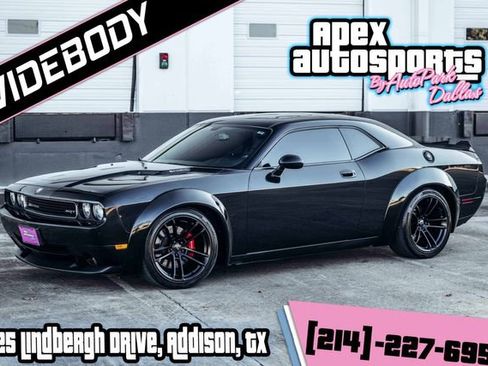 Used 2008 Dodge Challenger SRT8 image 1