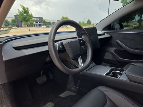 Used 2024 Tesla Model 3 Long Range AWD/4WD image 2