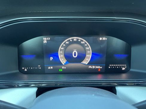 New 2026 Volkswagen Taos S image 7