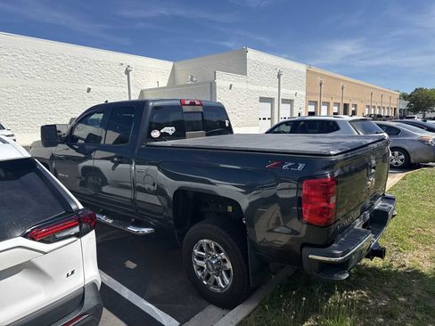 Used 2018 Chevrolet Silverado 2500 LT w/ LT Plus Package AWD/4WD image 45